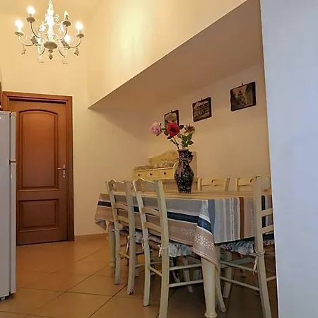 Alojamento de Acomodação e Pequeno-almoço Maria Piddu