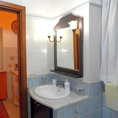 Alojamento de Acomodação e Pequeno-almoço Maria Piddu 4*
