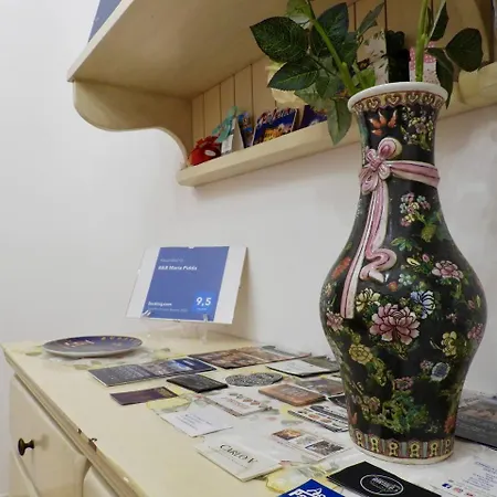 לינה וארוחת בוקר Maria Piddu 3*